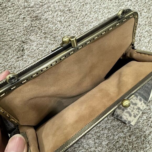 Handsewn Genuine Embossed Leather Double Kisslock Wristlet/ShoulderBag/Crossbody - Picture 15 of 16